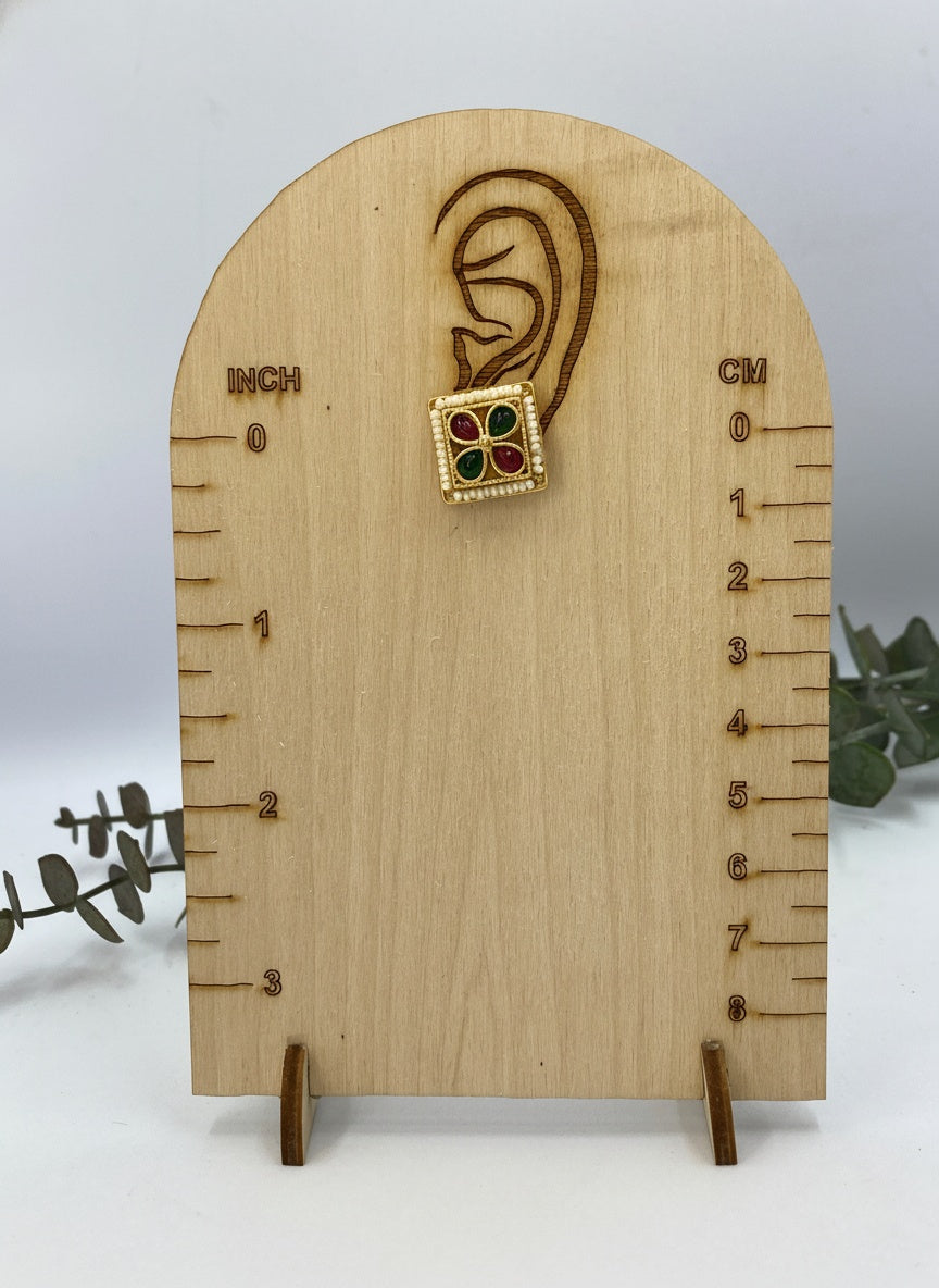 Designer Elegant Kundan and Pearl Gold plated Stud Earrings