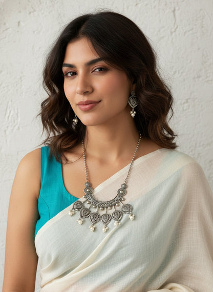 Floral Motifs and intricate design Silver Oxidized Necklace Set for Women