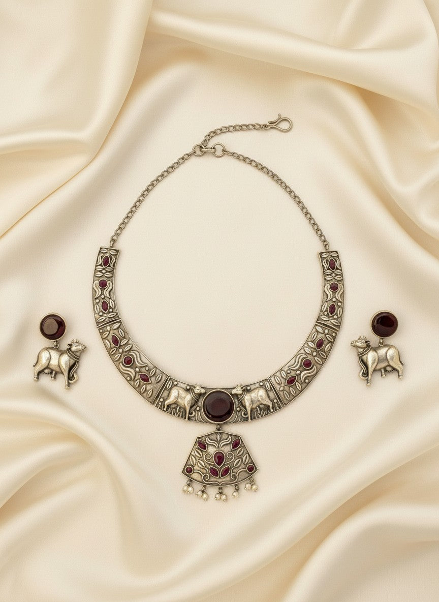 Premium Silver Oxidized Hasli Necklace Set with Nandi Motifs for Women