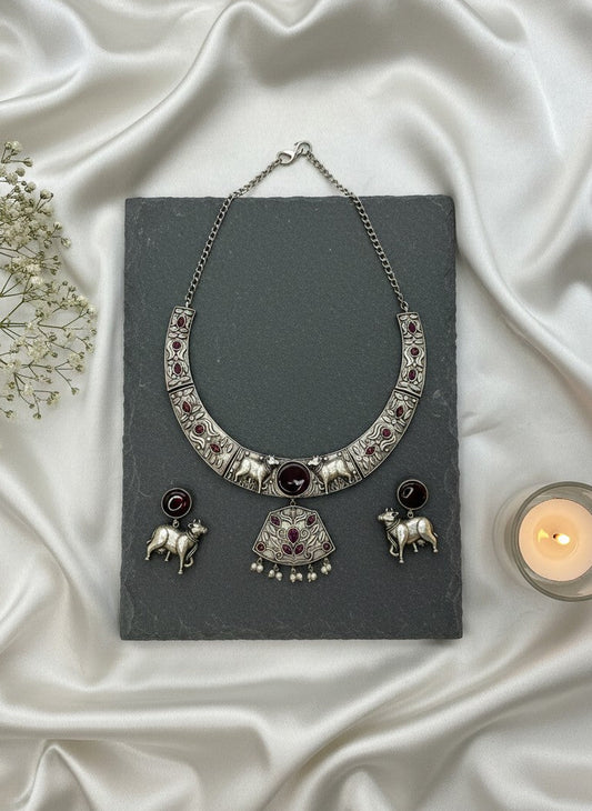 Premium Silver Oxidized Hasli Necklace Set with Nandi Motifs for Women