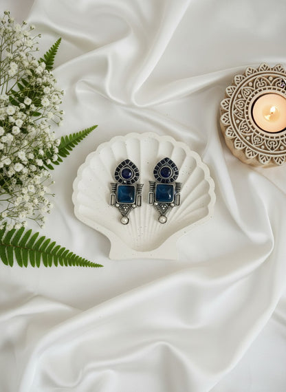 Traditional Stud Earrings with Monalisa Stone and Pearl Drop 