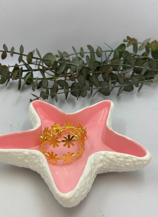 Gold-Plated Daisy Floral Hoop Earrings for Women - Everyday Wear