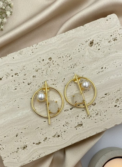 Gold Plated Pearl & Natural Raw Stone Geometric Circle Stud Earrings for Women - Chic Western 
