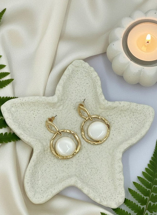 Stylish Gold-Plated Lightweight Freshwater Pearl Drop Dangler trendy Chunky Earrings