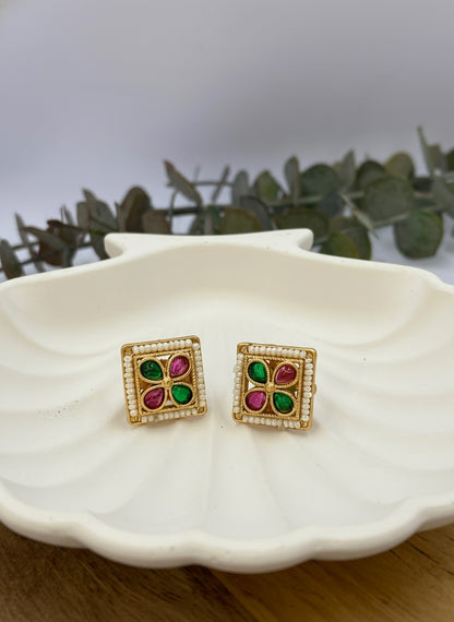 Designer Elegant Kundan and Pearl Gold plated Stud Earrings