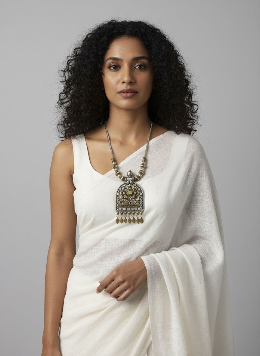 Two Tone Oxidized Neckchain on traditional floral motif