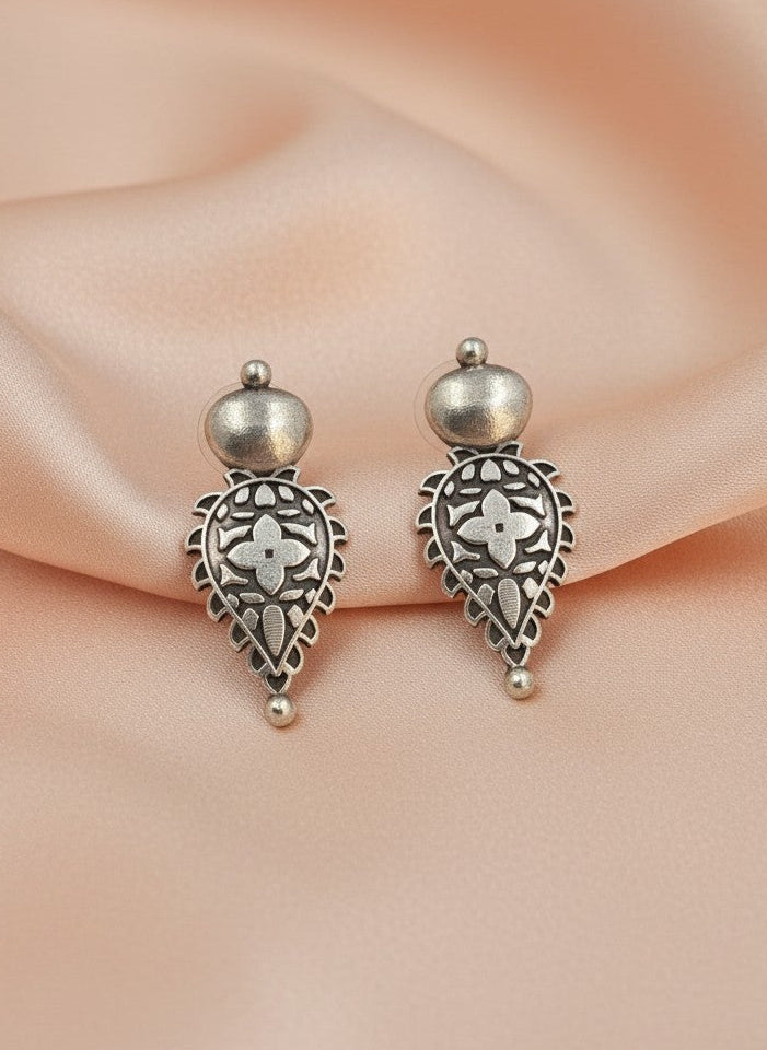 Silver Oxidized Floral Filigree Stud Earrings for Women - Everyday Wear