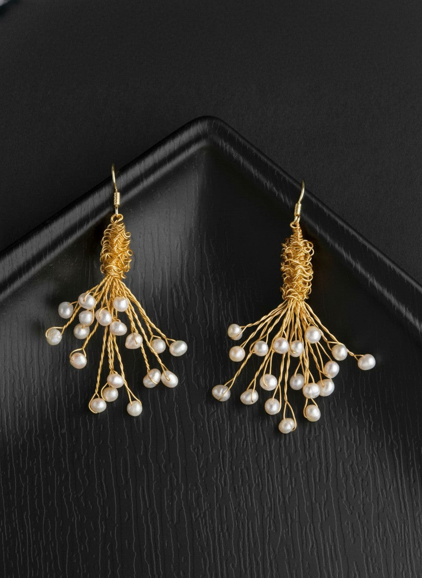 Wire Winding Gold Plated Trendy Freshwater Natural Cultural Pearl Fashion Dangler Earrings for Women