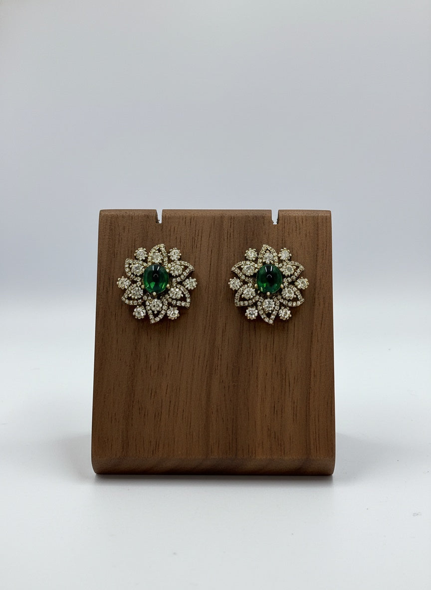 Victorian Gold-Plated Floral Pattern Polki Stud Earrings