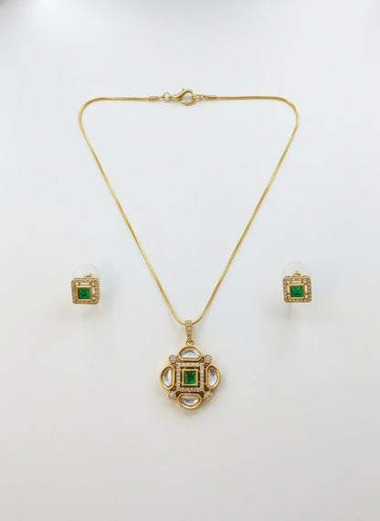 Designer Premium 22k Gold Plated Kundan Stone Pendant Necklace Chain Set with Earrings