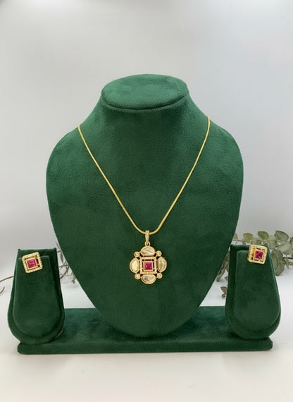 Designer Premium 22k Gold Plated Kundan Stone Pendant Necklace Chain Set with Earrings