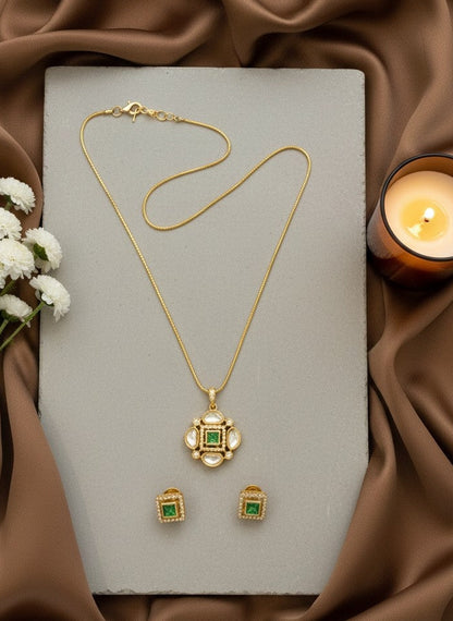 Designer Premium 22k Gold Plated Kundan Stone Pendant Necklace Chain Set with Earrings