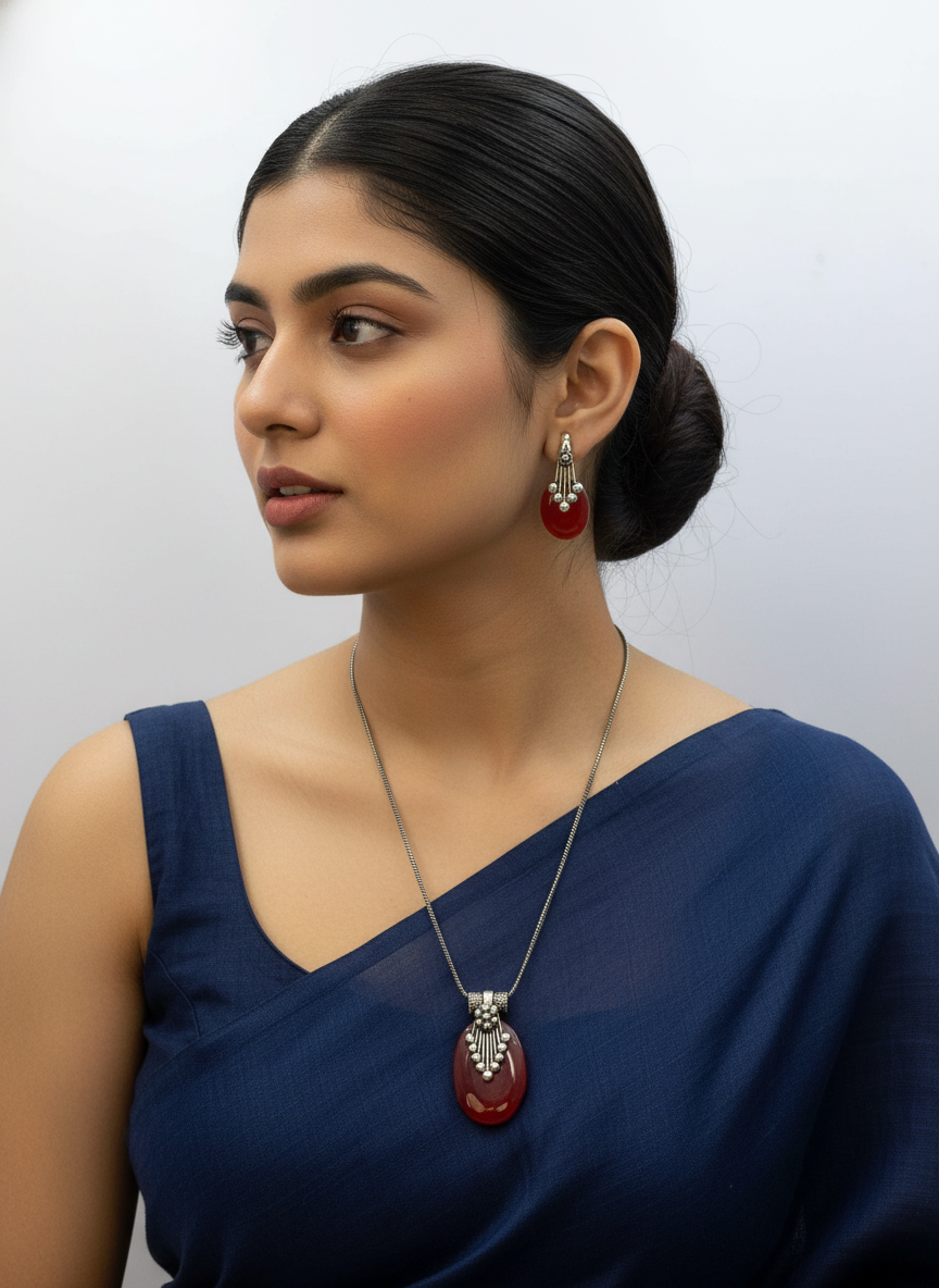 Silver Oxidized Ethnic Chain Necklace set in oval design pattern